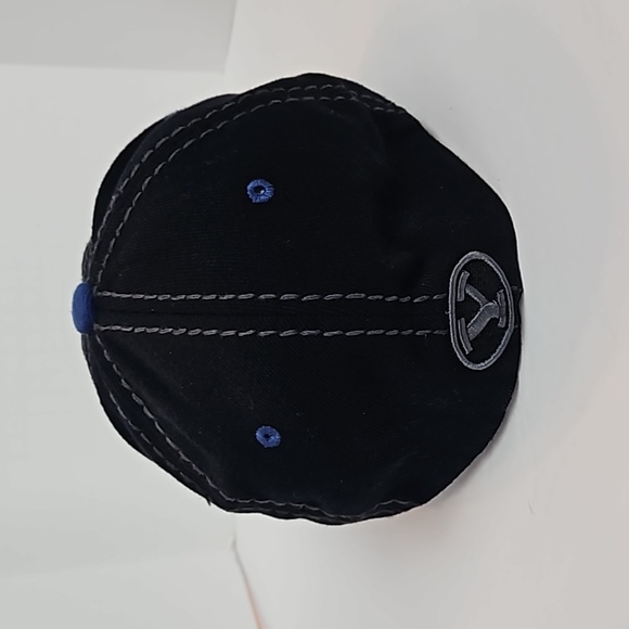 Zephyr | NWT Men's Fit Black Elements Stretch BYU Baseball Cap Sz S - Picture 4 of 10